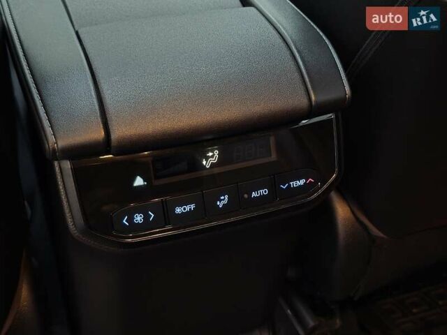 Серый Тойота Хайлендер, объемом двигателя 2.49 л и пробегом 30 тыс. км за 36999 $, фото 68 на Automoto.ua