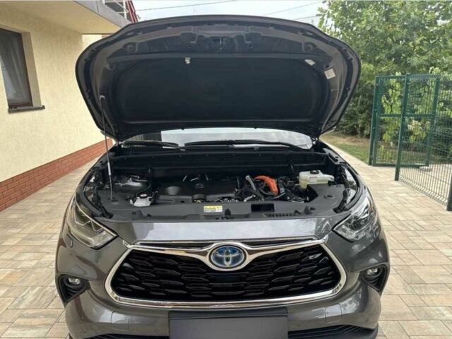 Серый Тойота Хайлендер, объемом двигателя 2.5 л и пробегом 53 тыс. км за 29999 $, фото 7 на Automoto.ua