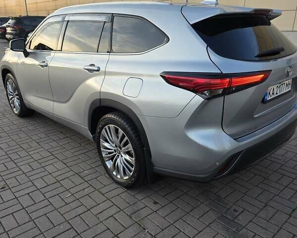 Серый Тойота Хайлендер, объемом двигателя 3.46 л и пробегом 13 тыс. км за 53500 $, фото 9 на Automoto.ua