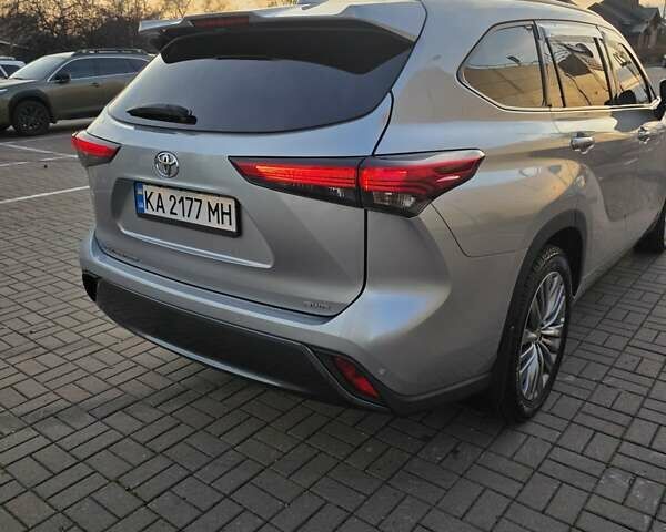 Серый Тойота Хайлендер, объемом двигателя 3.46 л и пробегом 13 тыс. км за 53500 $, фото 15 на Automoto.ua