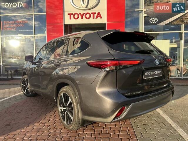 Серый Тойота Хайлендер, объемом двигателя 2.49 л и пробегом 39 тыс. км за 56053 $, фото 5 на Automoto.ua