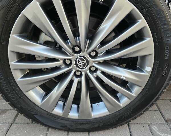 Серый Тойота Хайлендер, объемом двигателя 3.46 л и пробегом 13 тыс. км за 53500 $, фото 28 на Automoto.ua