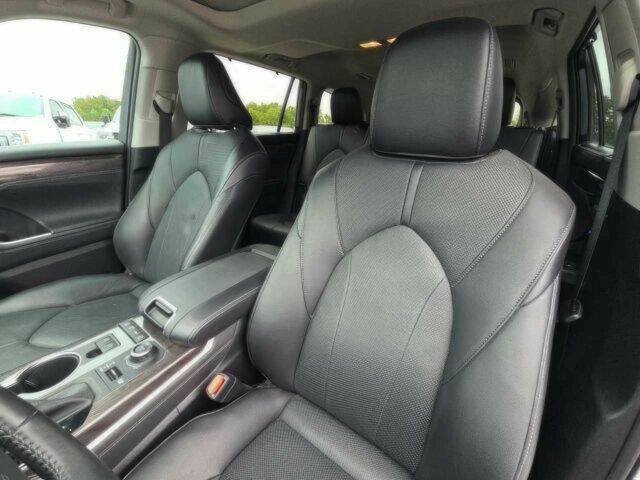 Серый Тойота Хайлендер, объемом двигателя 3.5 л и пробегом 21 тыс. км за 24000 $, фото 9 на Automoto.ua