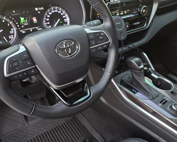 Серый Тойота Хайлендер, объемом двигателя 3.46 л и пробегом 13 тыс. км за 53500 $, фото 18 на Automoto.ua