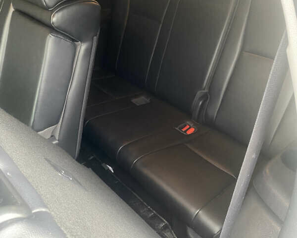 Сірий Тойота Хайлендер, об'ємом двигуна 2.49 л та пробігом 53 тис. км за 47000 $, фото 49 на Automoto.ua