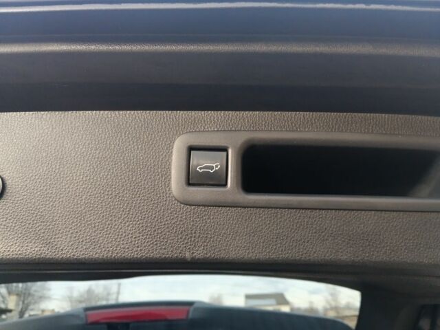 Серый Тойота Хайлендер, объемом двигателя 0 л и пробегом 80 тыс. км за 43000 $, фото 20 на Automoto.ua