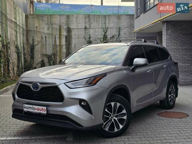 Серый Тойота Хайлендер, объемом двигателя 2.49 л и пробегом 30 тыс. км за 36999 $, фото 2 на Automoto.ua
