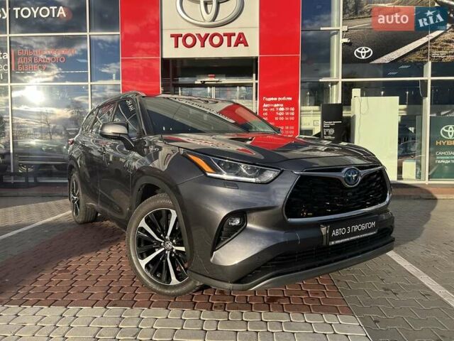 Серый Тойота Хайлендер, объемом двигателя 2.49 л и пробегом 39 тыс. км за 56053 $, фото 2 на Automoto.ua