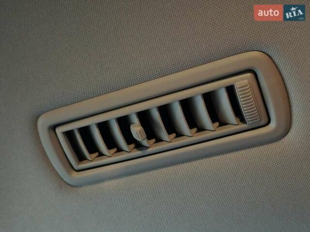 Серый Тойота Хайлендер, объемом двигателя 2.49 л и пробегом 30 тыс. км за 36999 $, фото 73 на Automoto.ua