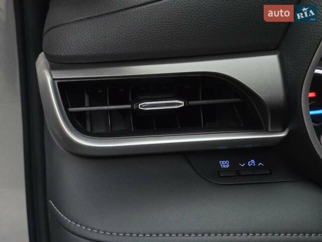 Серый Тойота Хайлендер, объемом двигателя 2.49 л и пробегом 30 тыс. км за 36999 $, фото 38 на Automoto.ua