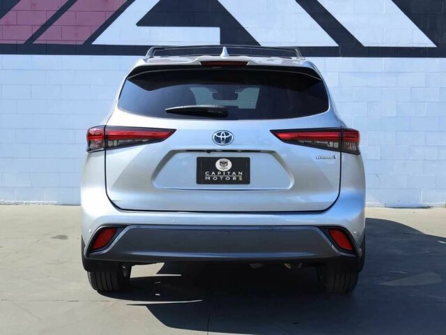 Серый Тойота Хайлендер, объемом двигателя 2.5 л и пробегом 29 тыс. км за 19000 $, фото 5 на Automoto.ua