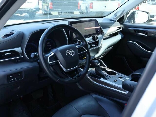 Серый Тойота Хайлендер, объемом двигателя 2.5 л и пробегом 29 тыс. км за 19000 $, фото 10 на Automoto.ua