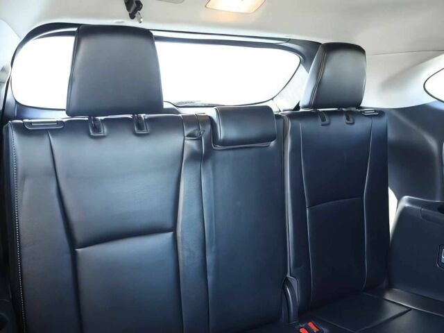 Серый Тойота Хайлендер, объемом двигателя 2.5 л и пробегом 29 тыс. км за 19000 $, фото 11 на Automoto.ua