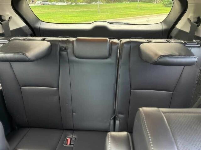 Сірий Тойота Хайлендер, об'ємом двигуна 2.5 л та пробігом 24 тис. км за 26000 $, фото 9 на Automoto.ua