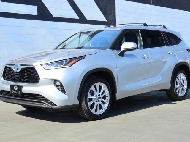 Серый Тойота Хайлендер, объемом двигателя 2.5 л и пробегом 29 тыс. км за 19000 $, фото 2 на Automoto.ua