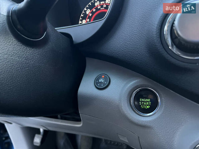 Синий Тойота Хайлендер, объемом двигателя 3.5 л и пробегом 196 тыс. км за 13000 $, фото 62 на Automoto.ua