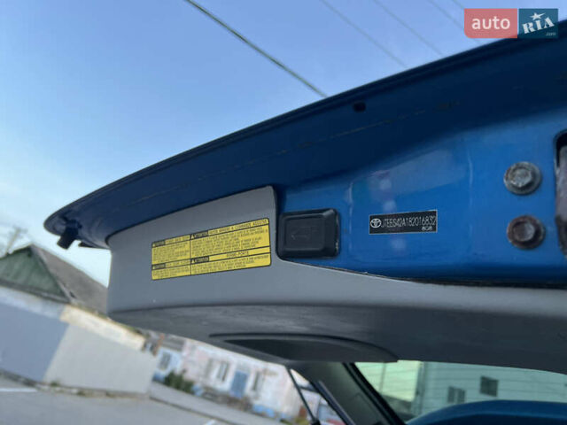 Синий Тойота Хайлендер, объемом двигателя 3.5 л и пробегом 196 тыс. км за 13000 $, фото 78 на Automoto.ua