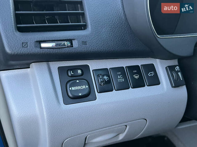 Синий Тойота Хайлендер, объемом двигателя 3.5 л и пробегом 196 тыс. км за 13000 $, фото 53 на Automoto.ua