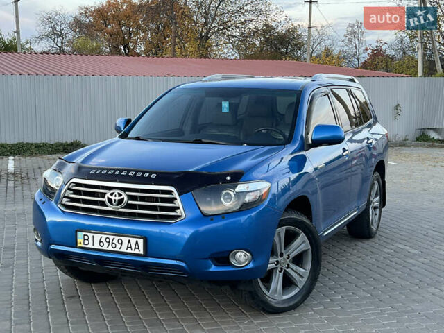 Синий Тойота Хайлендер, объемом двигателя 3.5 л и пробегом 196 тыс. км за 13000 $, фото 1 на Automoto.ua
