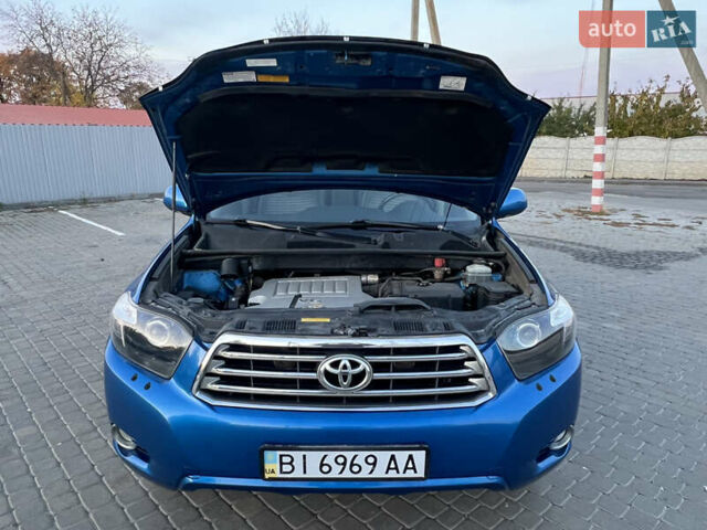 Синий Тойота Хайлендер, объемом двигателя 3.5 л и пробегом 196 тыс. км за 13000 $, фото 89 на Automoto.ua