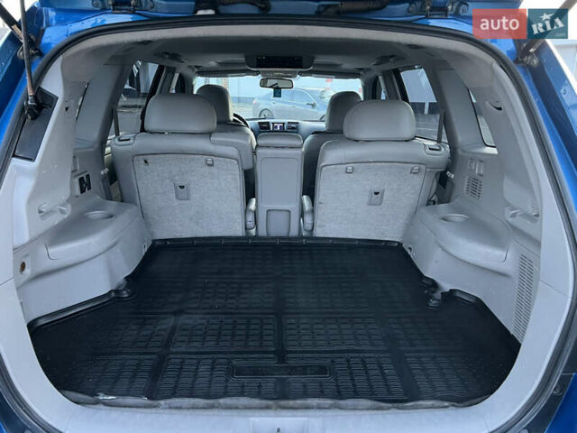 Синий Тойота Хайлендер, объемом двигателя 3.5 л и пробегом 196 тыс. км за 13000 $, фото 77 на Automoto.ua