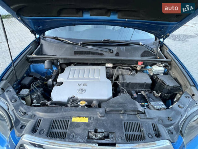 Синий Тойота Хайлендер, объемом двигателя 3.5 л и пробегом 196 тыс. км за 13000 $, фото 90 на Automoto.ua