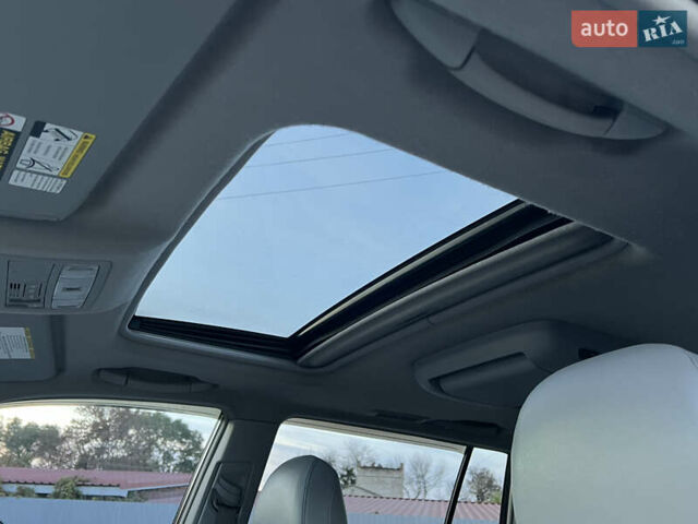 Синий Тойота Хайлендер, объемом двигателя 3.5 л и пробегом 196 тыс. км за 13000 $, фото 65 на Automoto.ua