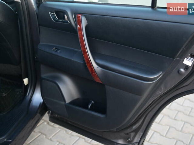 Синий Тойота Хайлендер, объемом двигателя 3.5 л и пробегом 241 тыс. км за 18500 $, фото 26 на Automoto.ua