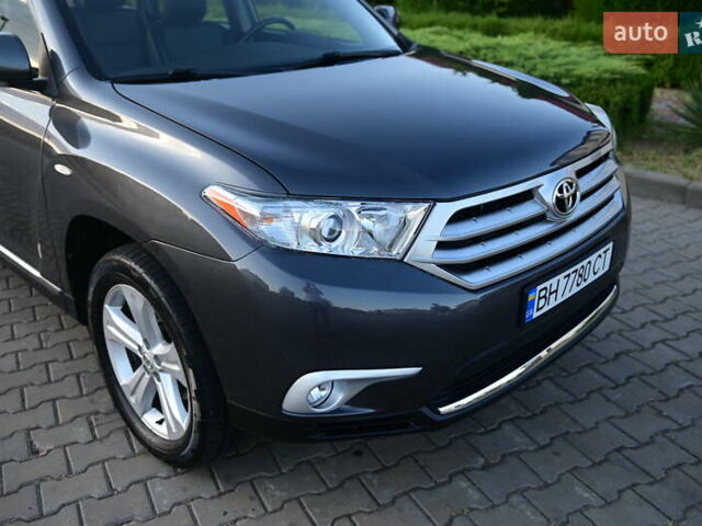 Синий Тойота Хайлендер, объемом двигателя 3.5 л и пробегом 241 тыс. км за 18500 $, фото 16 на Automoto.ua