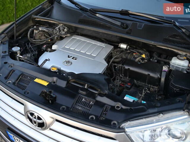 Синий Тойота Хайлендер, объемом двигателя 3.5 л и пробегом 241 тыс. км за 18500 $, фото 8 на Automoto.ua