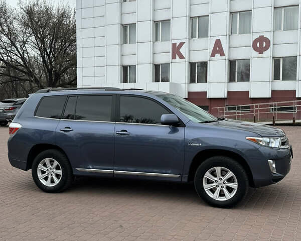 Синій Тойота Хайлендер, об'ємом двигуна 3.46 л та пробігом 258 тис. км за 16999 $, фото 6 на Automoto.ua
