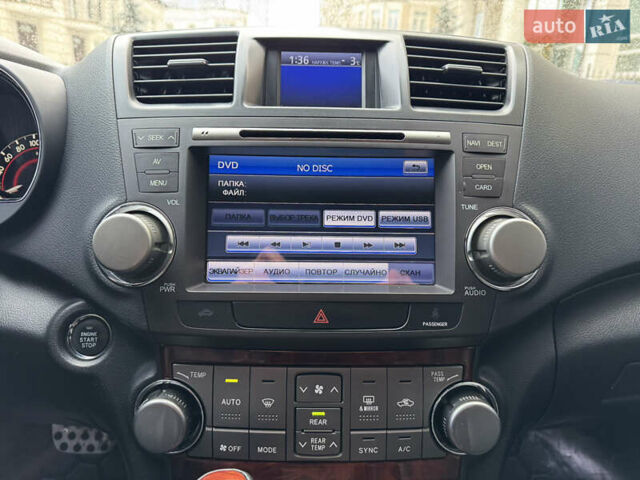 Синій Тойота Хайлендер, об'ємом двигуна 3.46 л та пробігом 177 тис. км за 19800 $, фото 31 на Automoto.ua