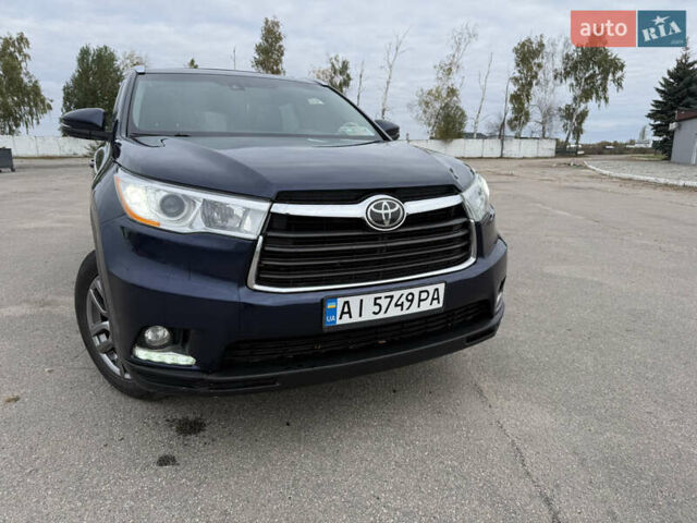 Синій Тойота Хайлендер, об'ємом двигуна 3.46 л та пробігом 235 тис. км за 23500 $, фото 4 на Automoto.ua
