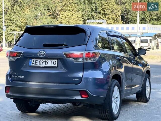 Синий Тойота Хайлендер, объемом двигателя 3.55 л и пробегом 127 тыс. км за 20700 $, фото 16 на Automoto.ua