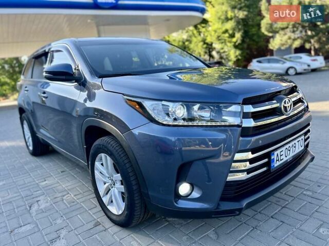 Синий Тойота Хайлендер, объемом двигателя 3.55 л и пробегом 127 тыс. км за 20700 $, фото 7 на Automoto.ua