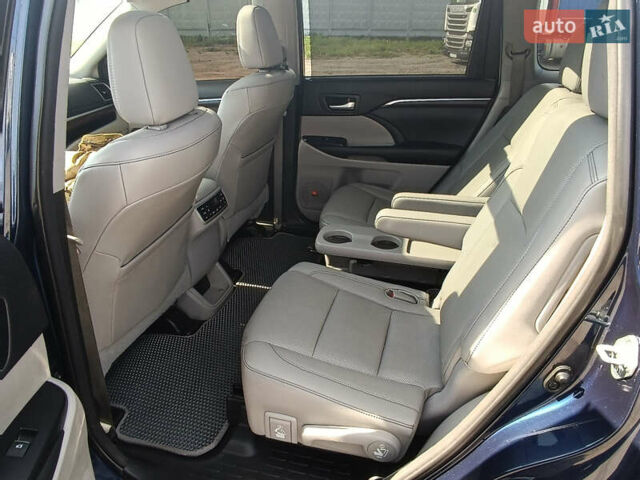 Синій Тойота Хайлендер, об'ємом двигуна 3.46 л та пробігом 235 тис. км за 23500 $, фото 34 на Automoto.ua