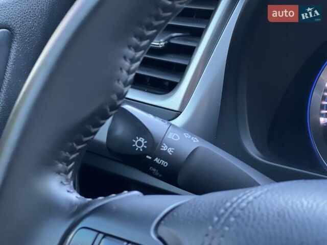 Синий Тойота Хайлендер, объемом двигателя 3.55 л и пробегом 127 тыс. км за 20700 $, фото 47 на Automoto.ua