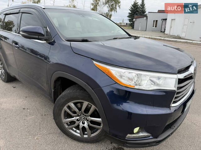 Синій Тойота Хайлендер, об'ємом двигуна 3.46 л та пробігом 235 тис. км за 23500 $, фото 6 на Automoto.ua