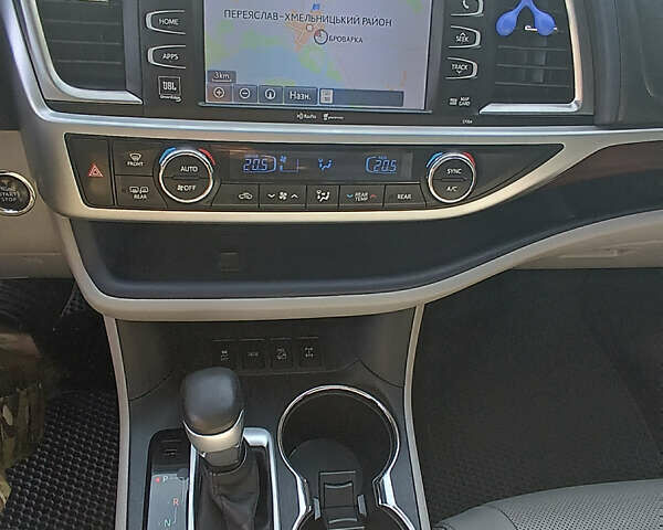 Синій Тойота Хайлендер, об'ємом двигуна 3.46 л та пробігом 235 тис. км за 23500 $, фото 32 на Automoto.ua