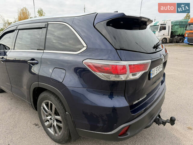 Синій Тойота Хайлендер, об'ємом двигуна 3.46 л та пробігом 235 тис. км за 23500 $, фото 9 на Automoto.ua