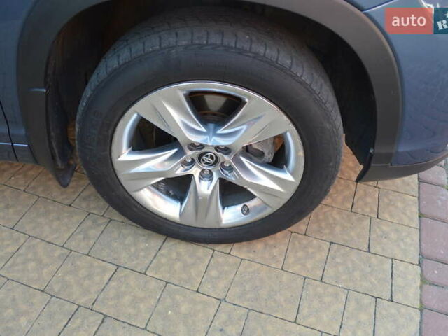 Синий Тойота Хайлендер, объемом двигателя 3.5 л и пробегом 101 тыс. км за 29900 $, фото 9 на Automoto.ua