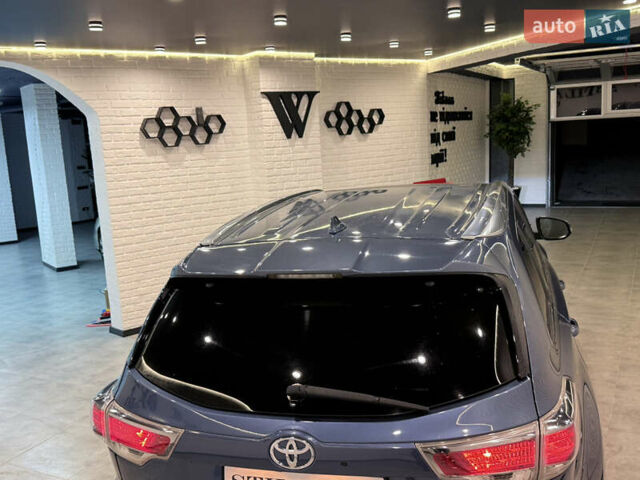 Синий Тойота Хайлендер, объемом двигателя 3.46 л и пробегом 77 тыс. км за 26000 $, фото 10 на Automoto.ua