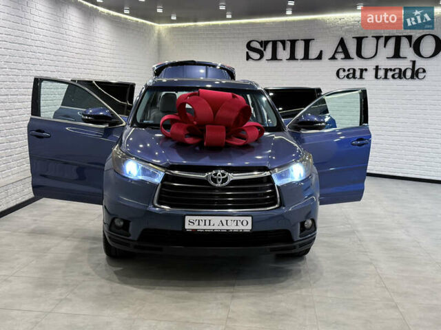 Синий Тойота Хайлендер, объемом двигателя 3.46 л и пробегом 77 тыс. км за 26000 $, фото 11 на Automoto.ua