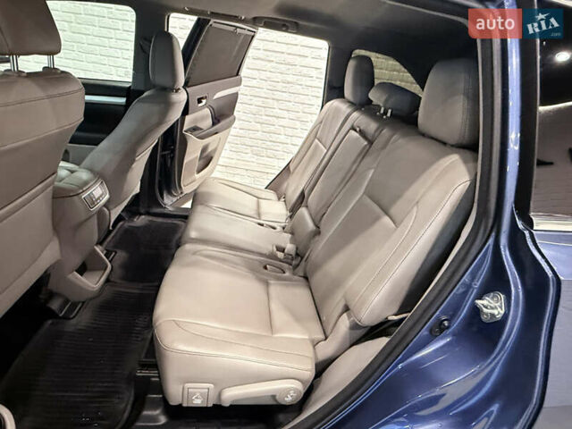 Синий Тойота Хайлендер, объемом двигателя 3.46 л и пробегом 77 тыс. км за 26000 $, фото 55 на Automoto.ua