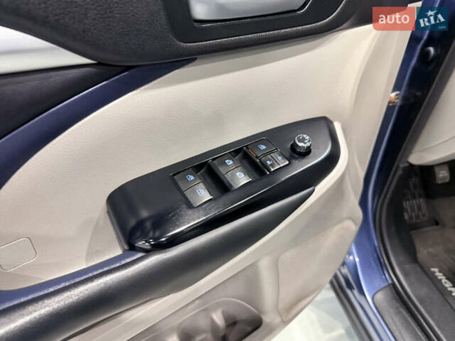 Синий Тойота Хайлендер, объемом двигателя 3.46 л и пробегом 77 тыс. км за 26000 $, фото 54 на Automoto.ua