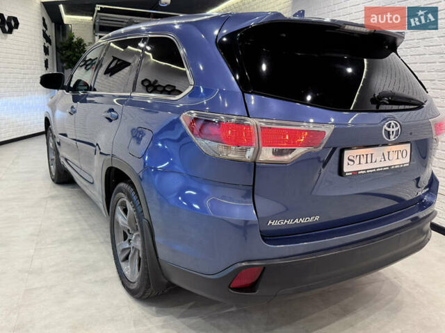Синий Тойота Хайлендер, объемом двигателя 3.46 л и пробегом 77 тыс. км за 26000 $, фото 5 на Automoto.ua