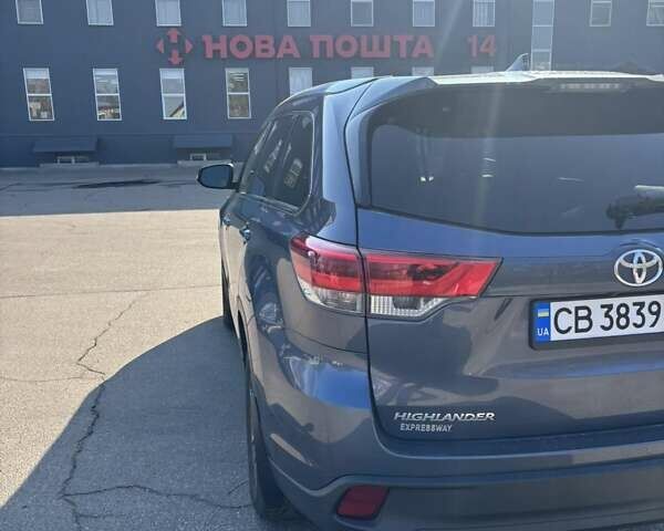 Синій Тойота Хайлендер, об'ємом двигуна 0 л та пробігом 25 тис. км за 29900 $, фото 16 на Automoto.ua