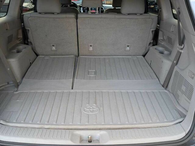 Синій Тойота Хайлендер, об'ємом двигуна 3.5 л та пробігом 189 тис. км за 23000 $, фото 7 на Automoto.ua