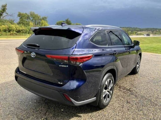 Синий Тойота Хайлендер, объемом двигателя 2.5 л и пробегом 12 тыс. км за 24000 $, фото 5 на Automoto.ua