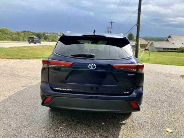 Синий Тойота Хайлендер, объемом двигателя 2.5 л и пробегом 12 тыс. км за 24000 $, фото 4 на Automoto.ua